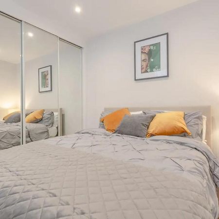 Modern Flat In The Heart Of West London Apartman Kültér fotó