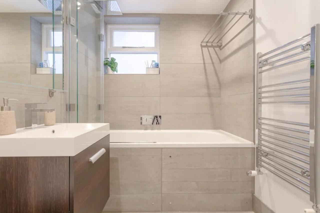 Modern Flat In The Heart Of West London Apartman Kültér fotó